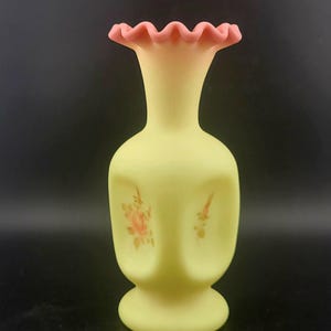 Fenton Uranium Vase - Etsy