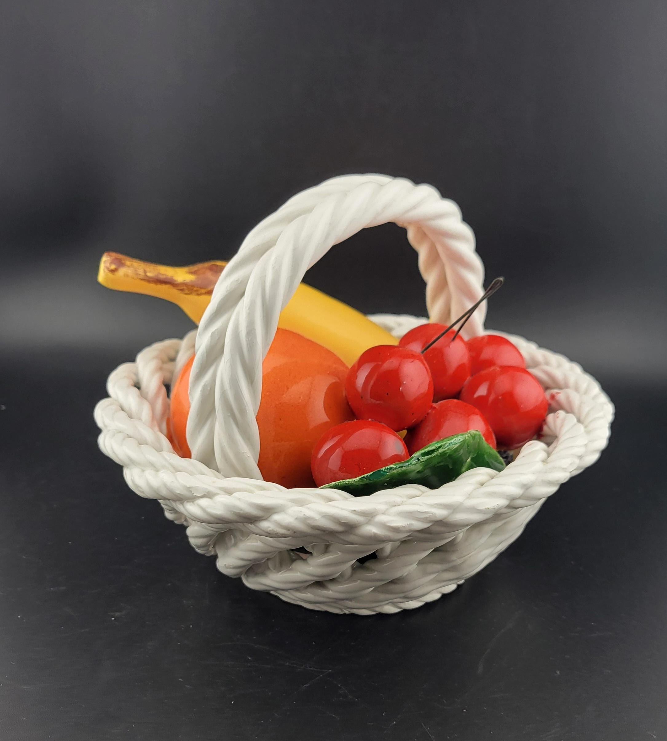 陶器の編み込みバスケット美品〜イタリア製 陶器の編み込みバスケット美品〜イタリア製