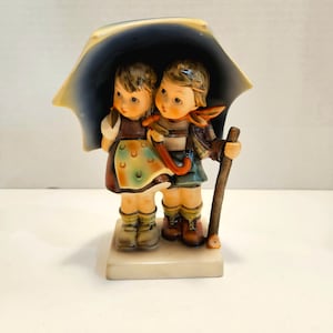 Vintage RARE Stormy Weather Goebel  TM1 Figurine With Original Box