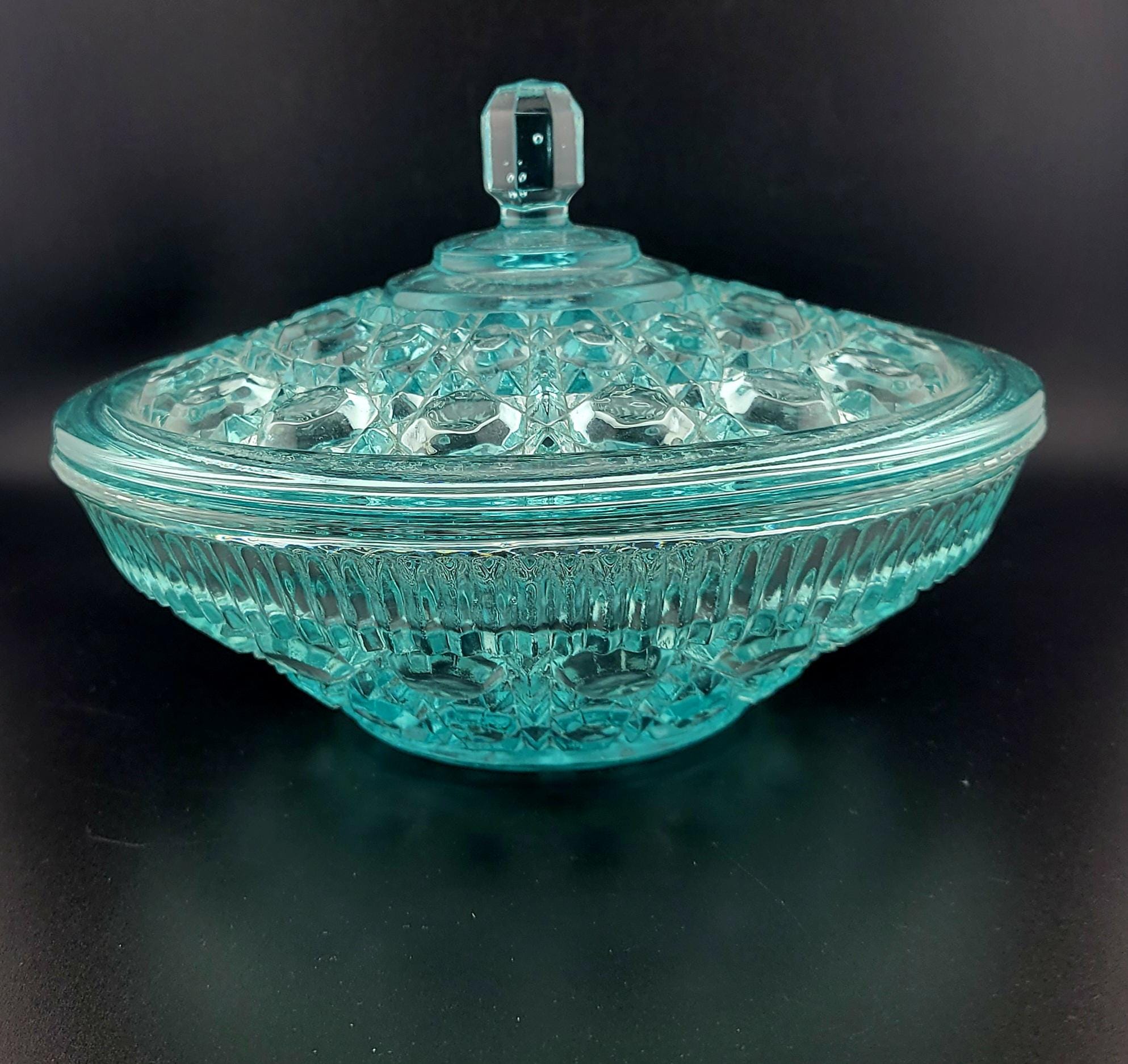 アメリカIndiana glass社製 蓋付キャンディディシッシュ Indiana Glass Candy Dish, Turquoise Blue Glass, Depression Glass