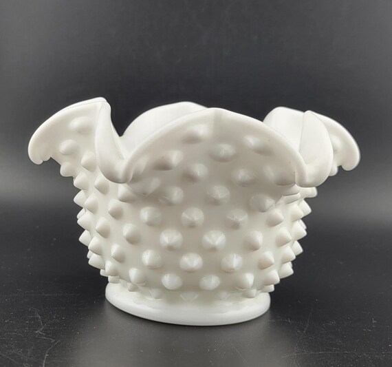 ビンテージ　 フェントンホブネイル Vintage Fenton Hob Nail Glass, Vintage Milkglass, Vintage Fenton