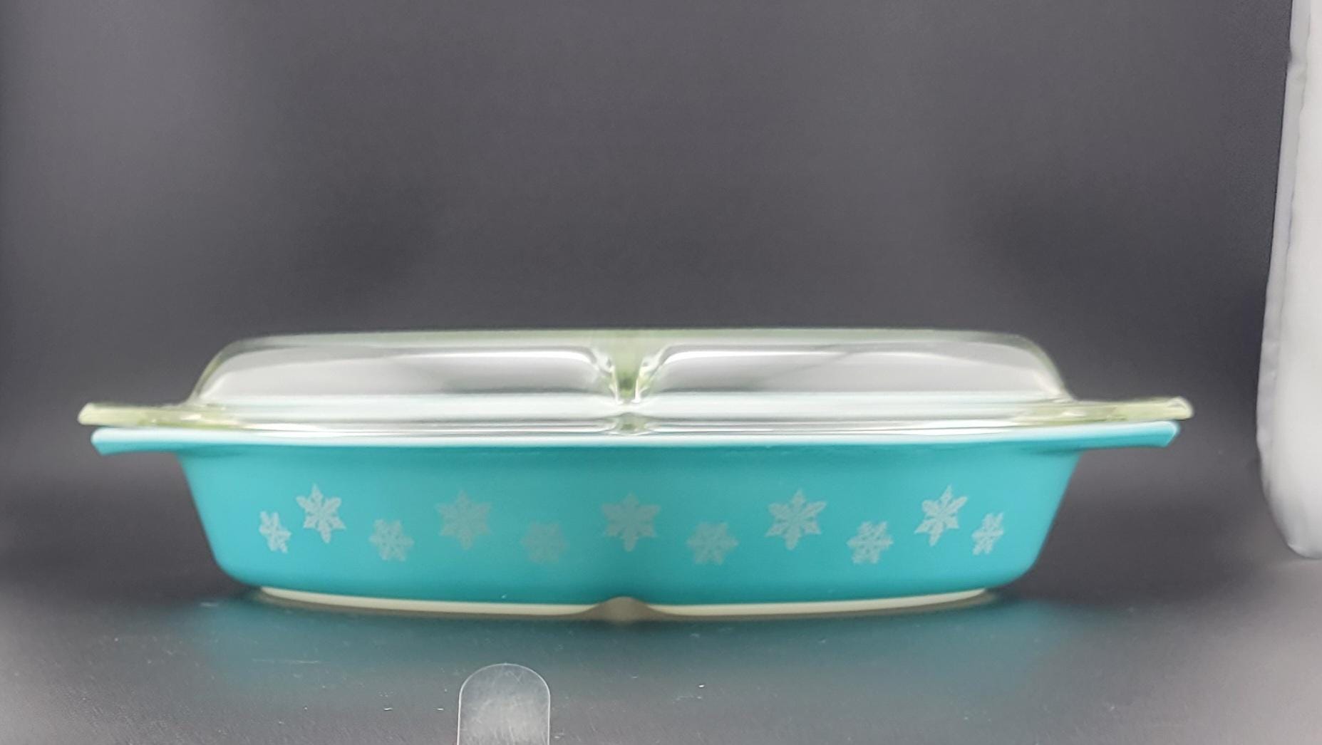 ヴィンテージ パイレックス ターコイズ スノーフレーク 分割皿