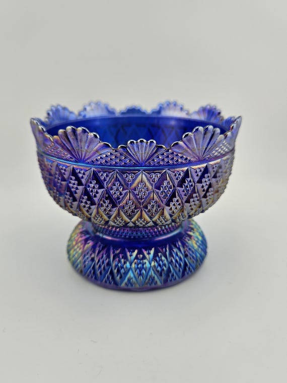 Fenton ~ Olde Virginia ~ Diamond and Fan Amethyst Carnival Glass
