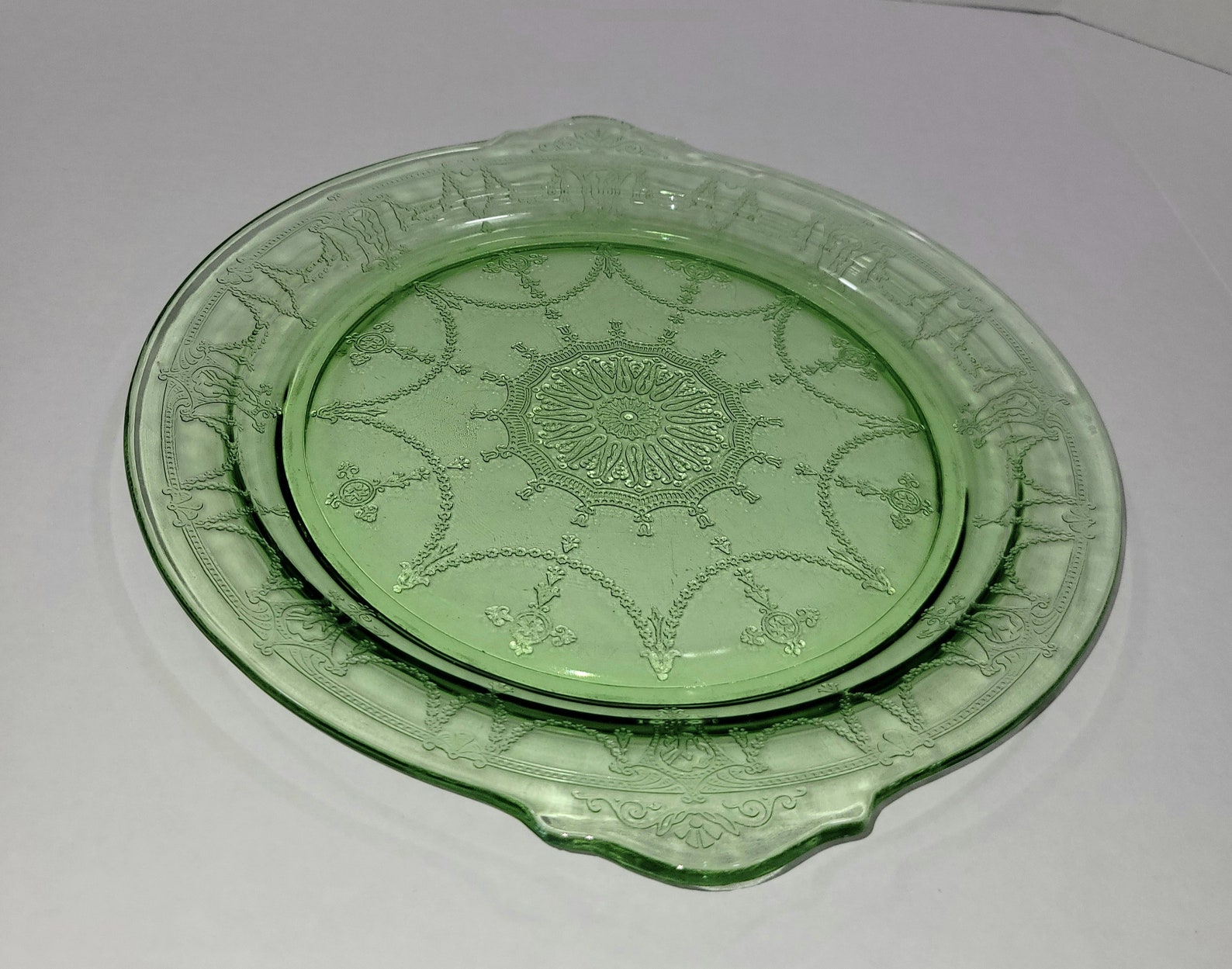 Vaseline Glass Cake Plate Vintage Vaseline Glass Anchor Etsy