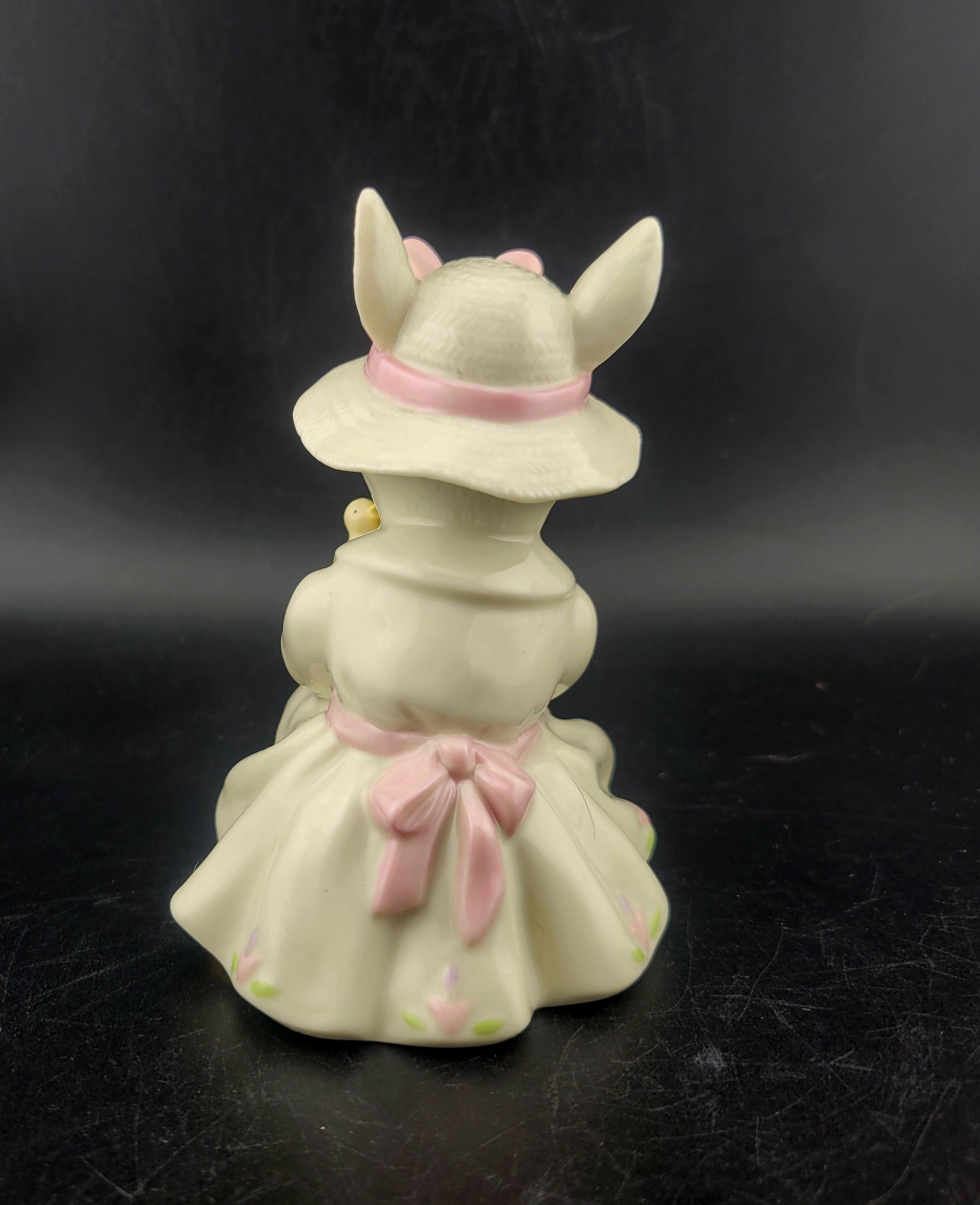 【美品】レノックス イースターエッグ ラビット 陶器置物 レノックス磁器のイースターエッグと鳥の入ったイースターエッグと鳥の