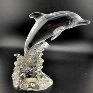 Wonders Of The Wild Crystal Dolphin, Princess House dolphin, crystal Dolphin, vintage crystal dolphin, vintage crystal dolphin, dolphin