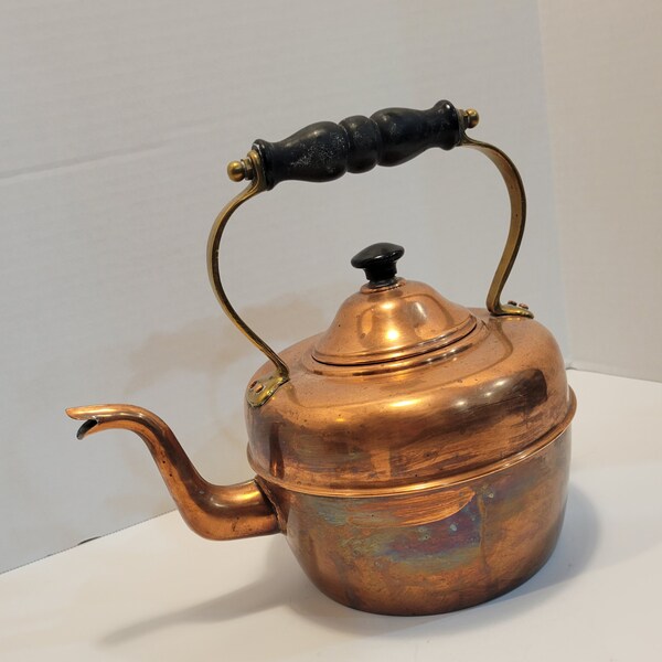 Vintage Copper Tea Kettle, Vintage Copper Pot, cottagecore, made in England, Vintage Copper non electric tea Kettle