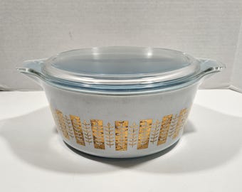 Vtg Pyrex 1961 Promotional Gourmet Gold Leaf Pattern Delphite Blue