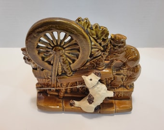 McCoy Spinning Wheel planter, vintage McCoy planter, McCoy dog and cat planter, McCoy planter, McCoy Pottery, vintage McCoy indoor planter