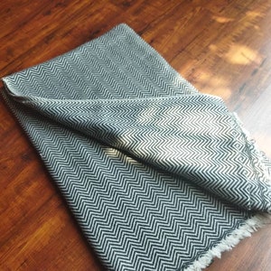 Cobertor de cashmere: xale extra grande de lã pura, quente para o inverno (50 x 100 polegadas)