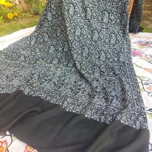 Pashmina jaaldar shawl, all over embroidery Pashmina shawl, traditional sozni jaal shawl 45*90 inches/114*228 cms