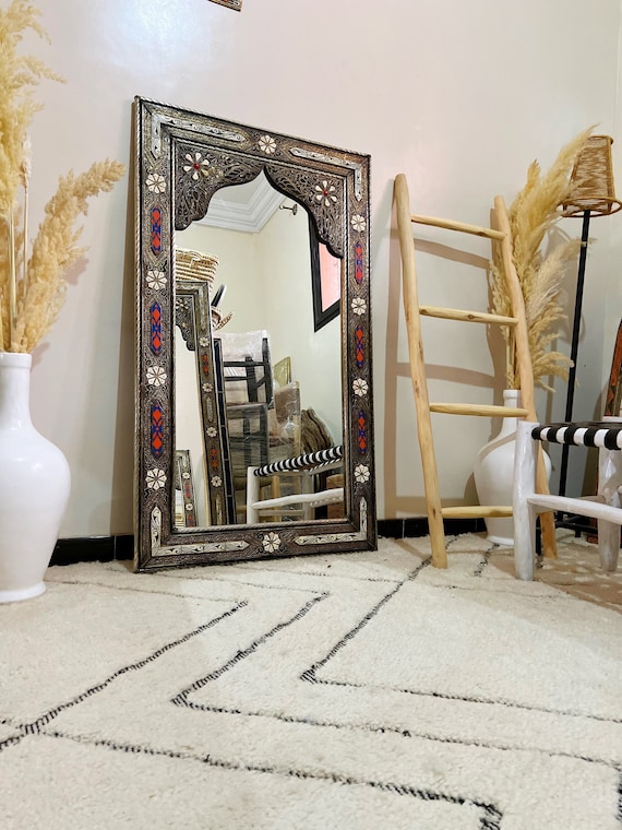 Specchio da pavimento marocchino, grande specchio, specchio da parete, grande  specchio, specchio hall, specchio osseo e vintage, decorazione specchio,  specchio camera da letto 59 , 47, 39 -  Italia