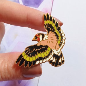 Hard Enamel Pin, British Birds Goldfinch Lapel Pin, Gold Bird Brooch, Cute Animals Gifts