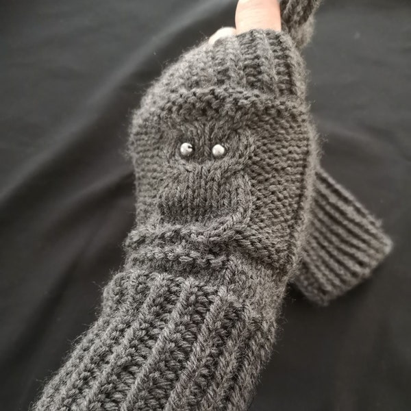 Handmade Owl Knit Fingerless Gloves Mittens Arm Warmers Glovelets Hooter Night Bird