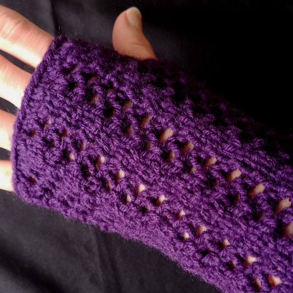 Violet fait à la main Ajour Net tricot mitaines mitaines gants Handstulpen Gants Sans Doigts Mauve