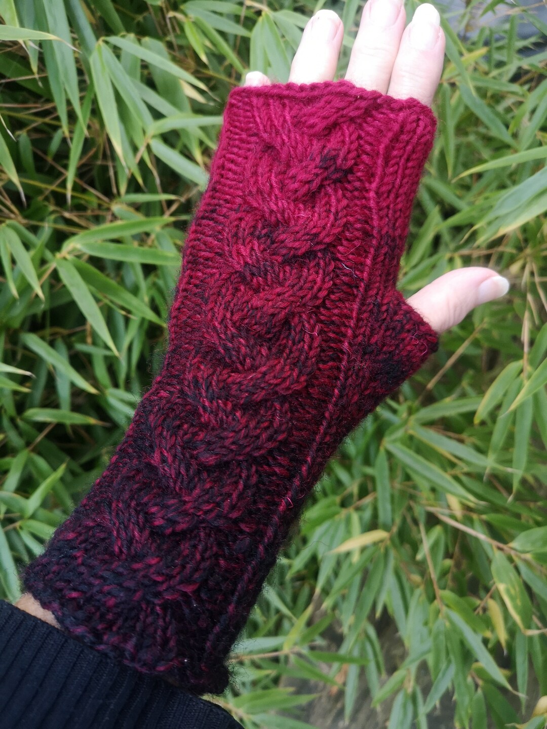 Handknit Wool Blend Fingerless Gloves Mittens Armwarmer Gift Black
