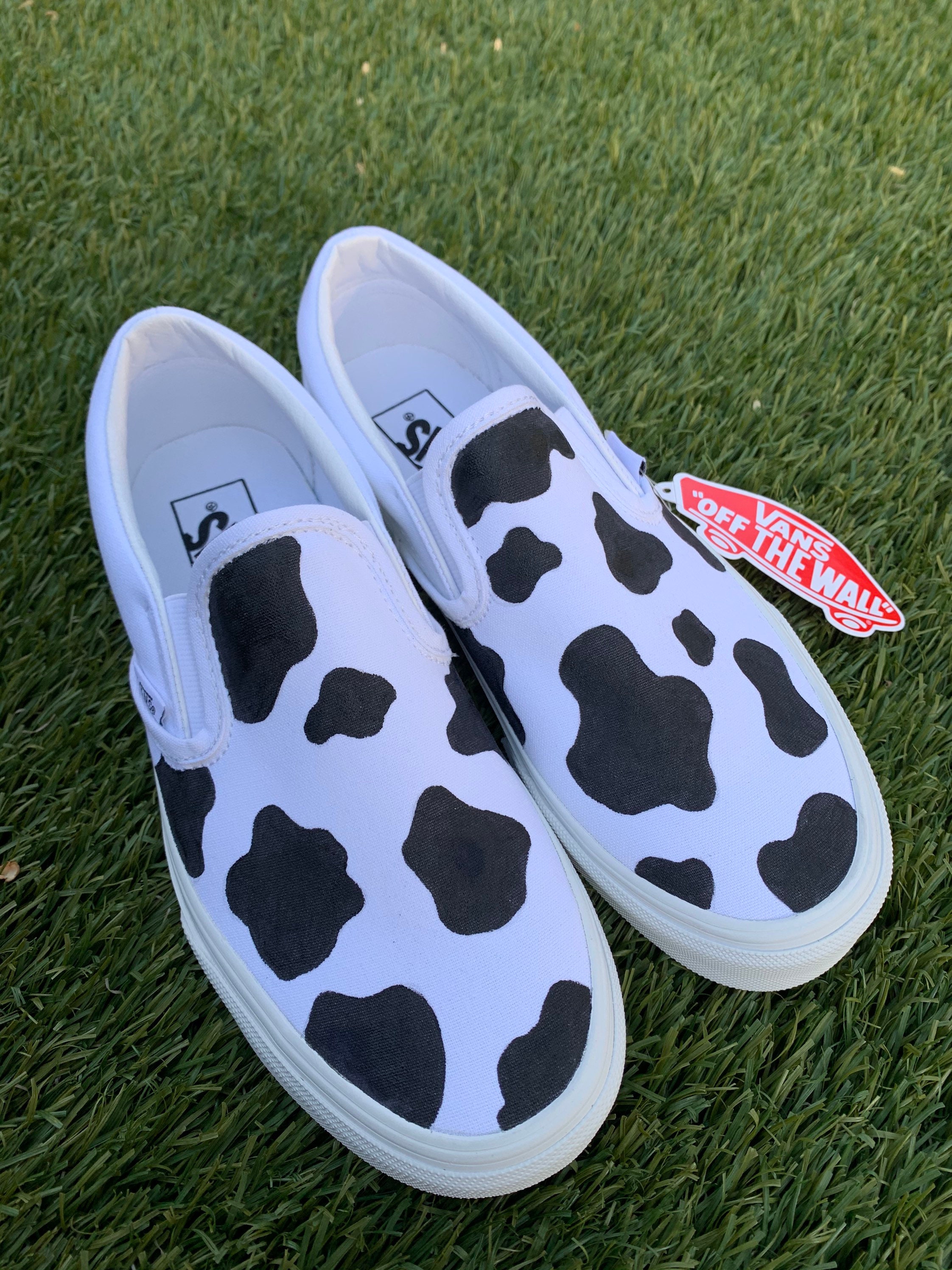 vans cow slip on
