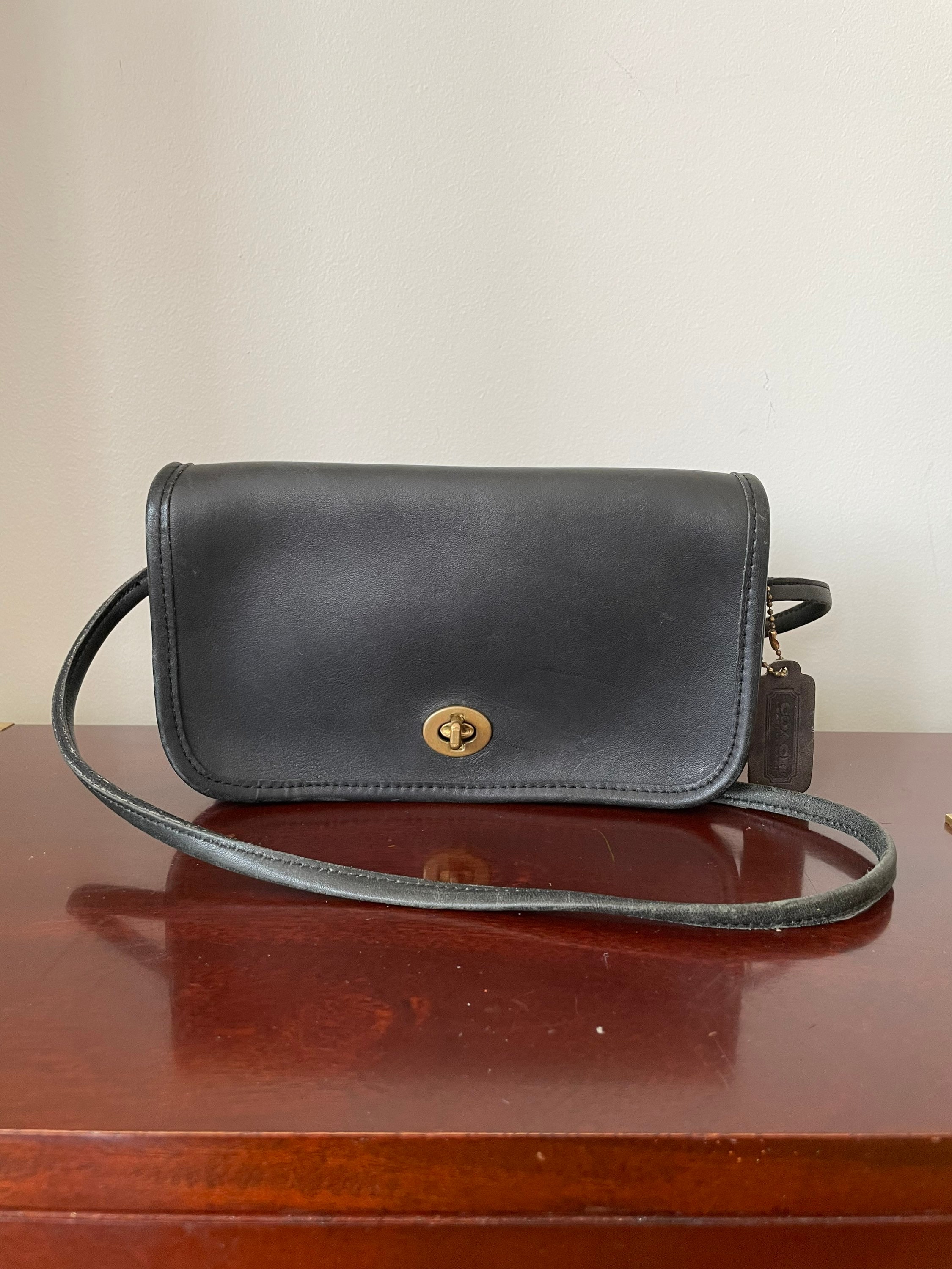 How to Restore a Vintage Coach Bag: A Step-by-Step Tutorial - Ella Pretty  Blog