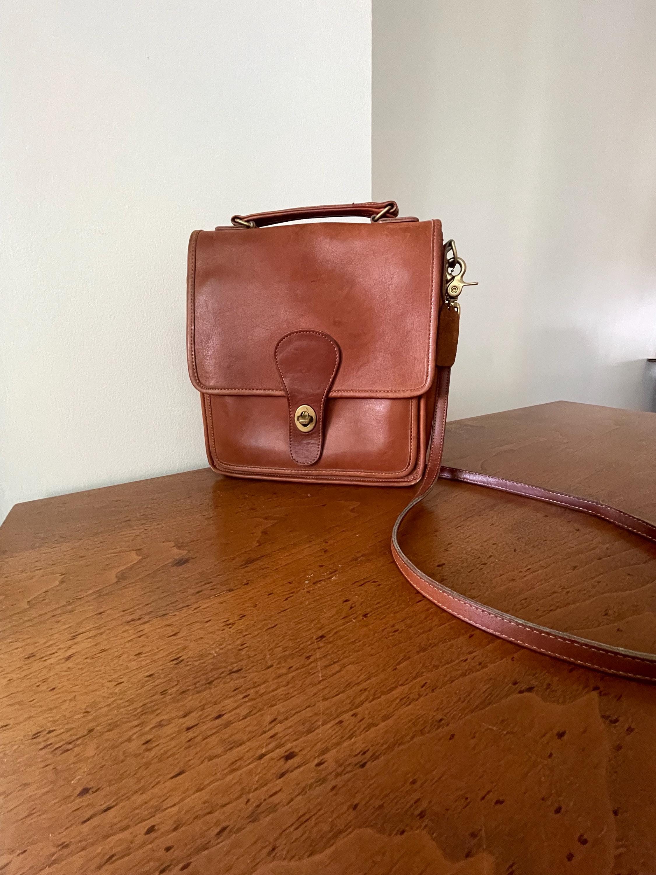 バッグ Vintage Coach British Tan Court Bag Vintage Coach British Tan Court Top Handle Bag NWT - Etsy