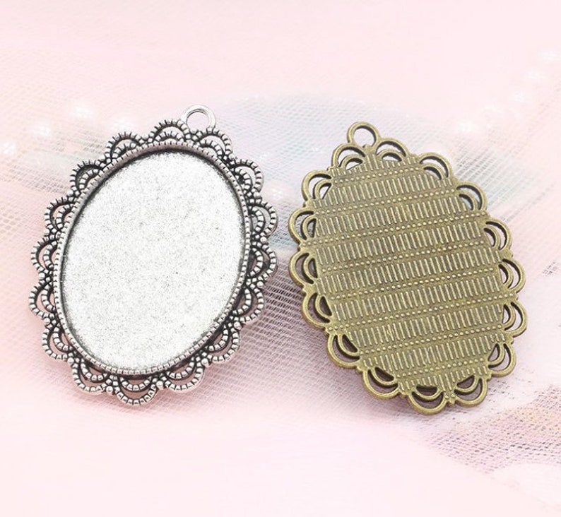 12pcs Antique Silver toneAntique Bronze Pendant Trays,Blank Pendant Bases,30mmx40mm Bezel Pendant Settings for Glass or Stickers