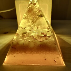 Orgonite Meditation Pyramid