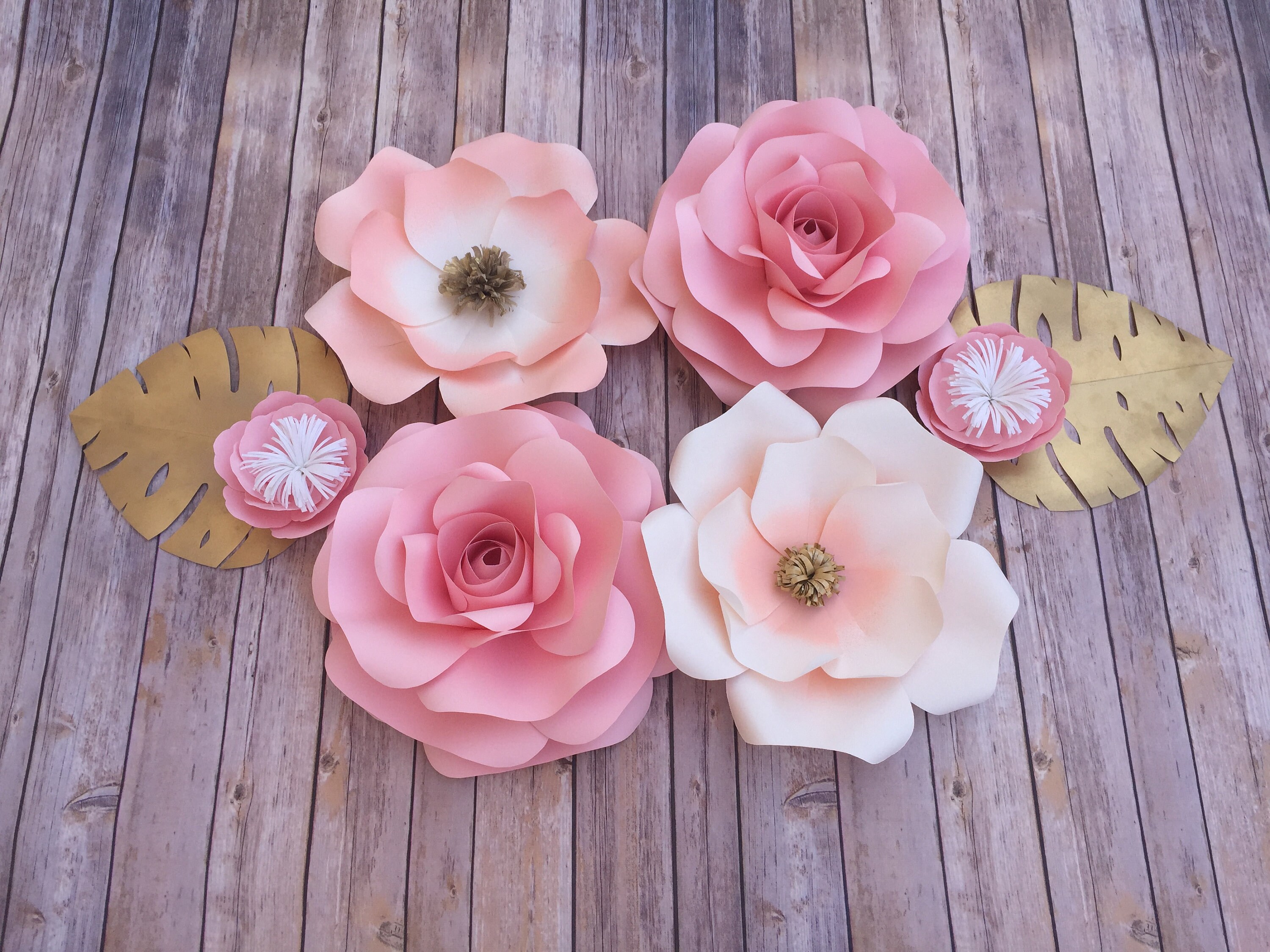 4 Roses en Papier/Fleurs Décoration Murale Tête de Lit Chambre Bébé 3D Mariage Baby Shower