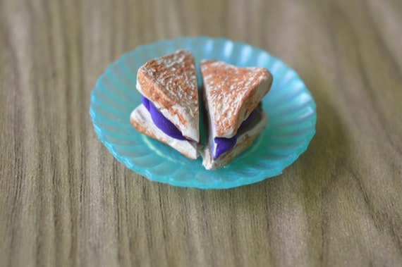 1 6 Peanut Butter And Grape Jelly Sandwich On White Bread Etsy 1 6 Peanut Butter And Grape Jelly Sandwich On White Bread Etsy