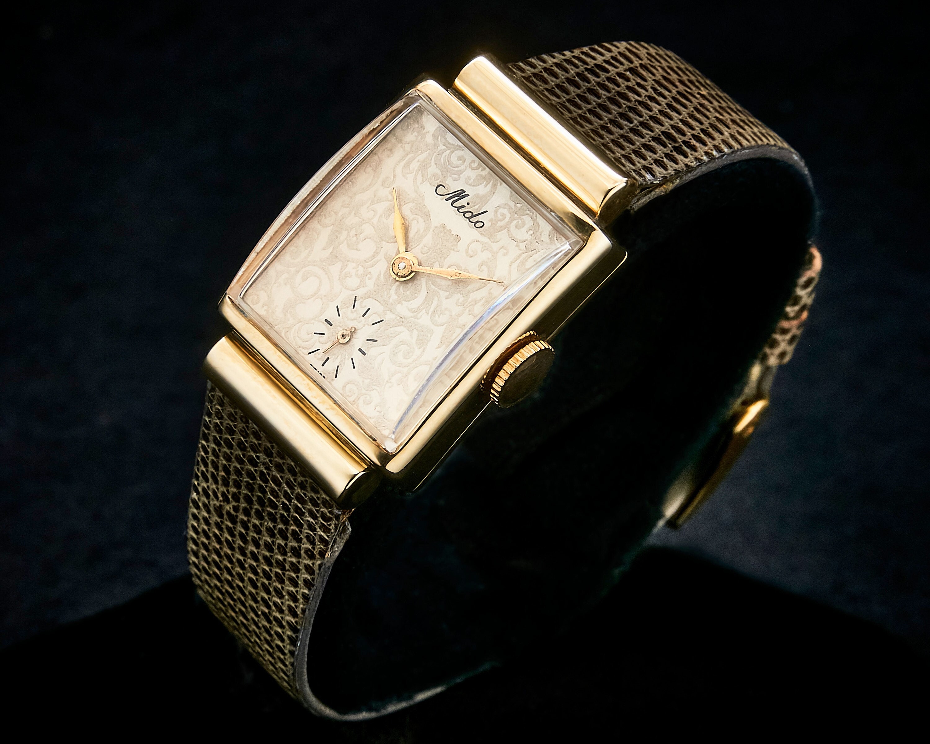 1940s Mido 14k Gold Tall Rectangle Case With Paisley Pattern