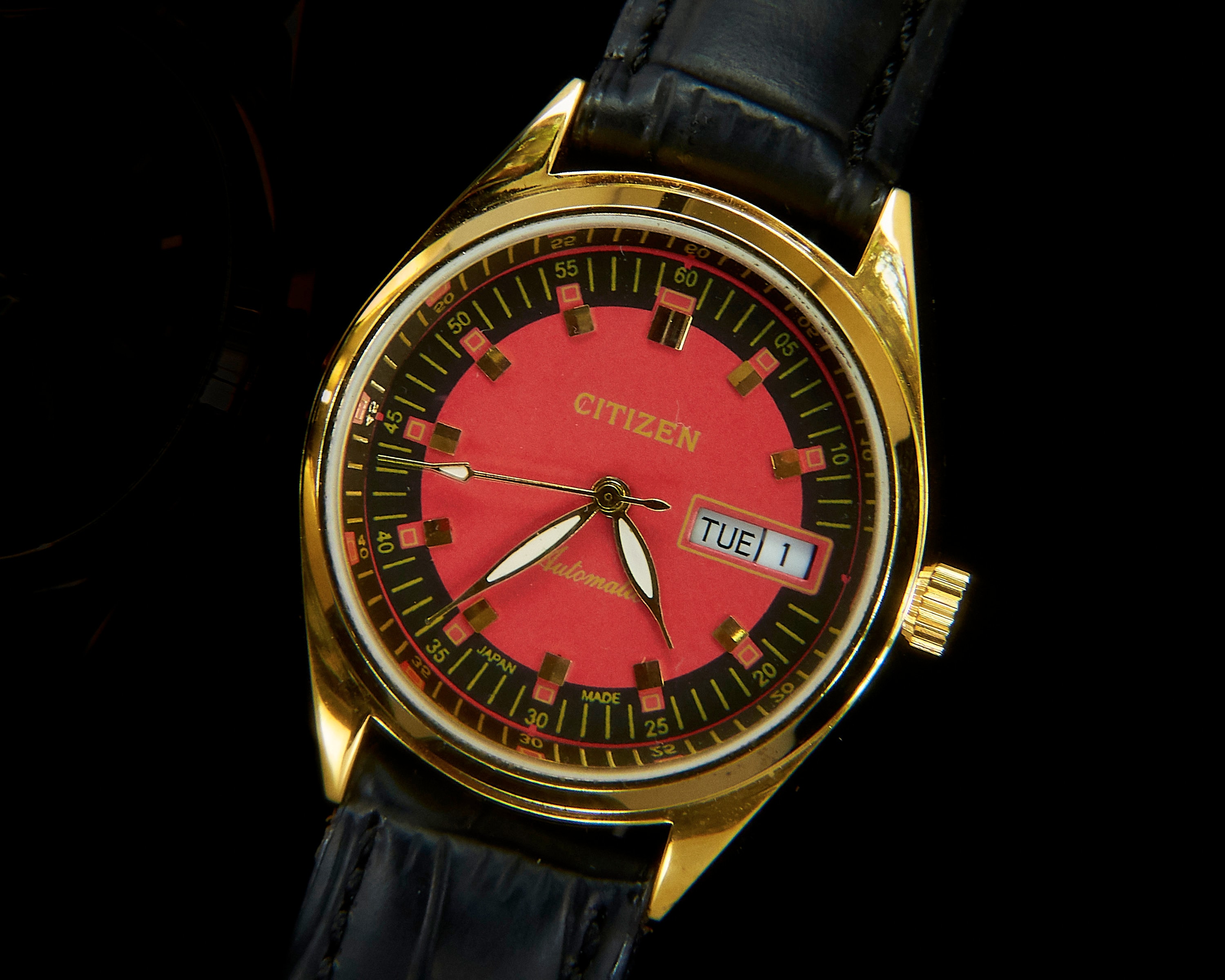 1970s Vintage Citizen Automatic Men's Gold Watch • Hand-built