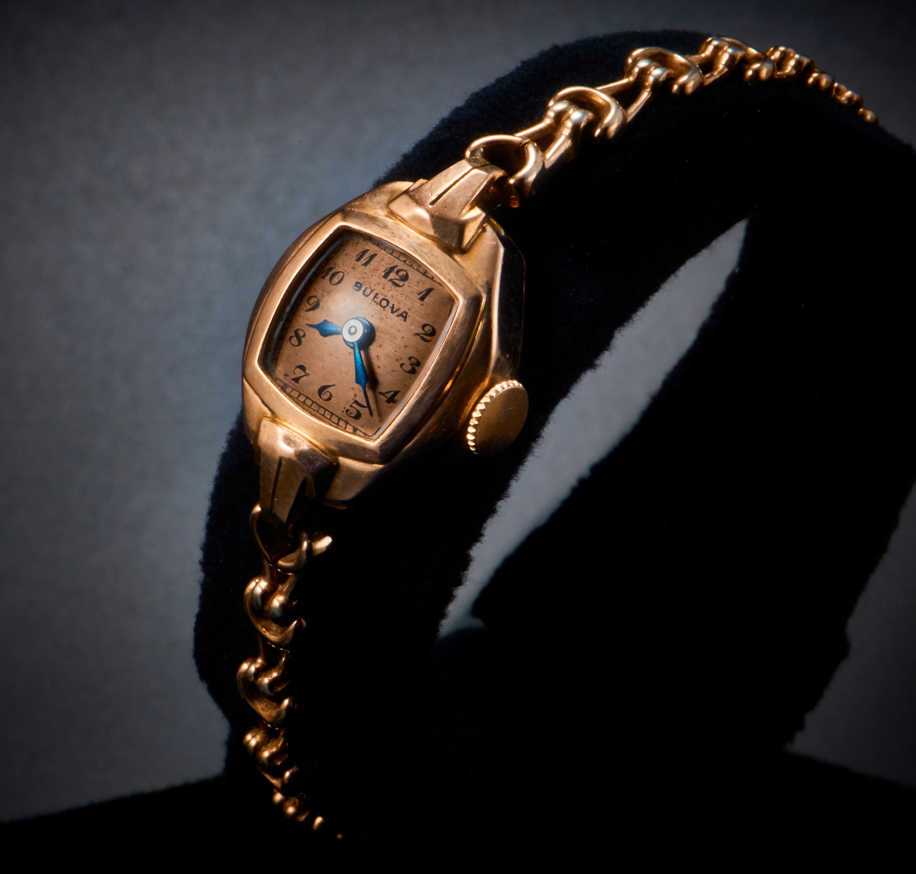 14k rolled top gold bulova plate