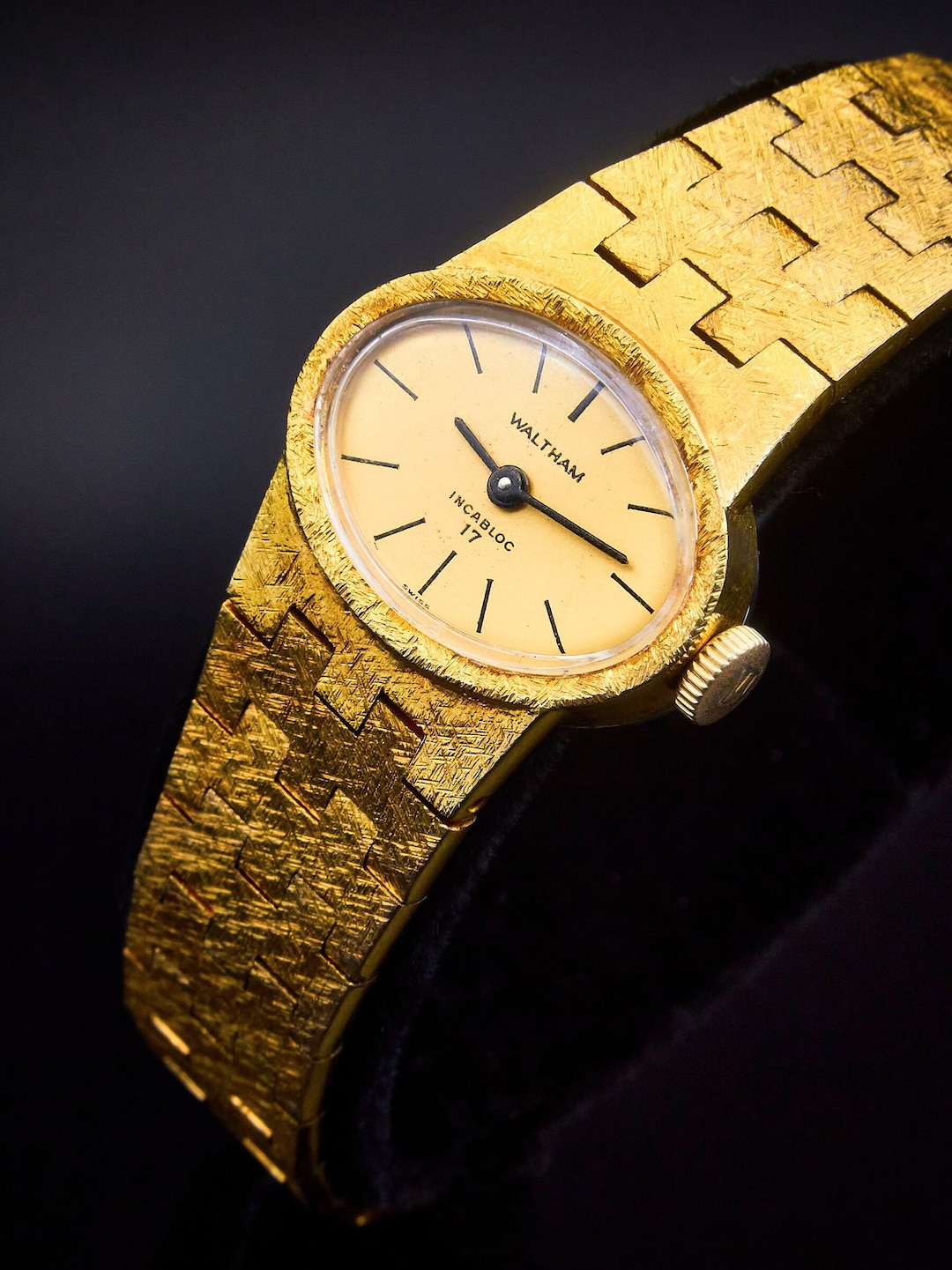 WALTHAM 腕時計　18k WALTHAM 半額/18金 ゴールド K18/ウォルサム ウォッチ 腕時計