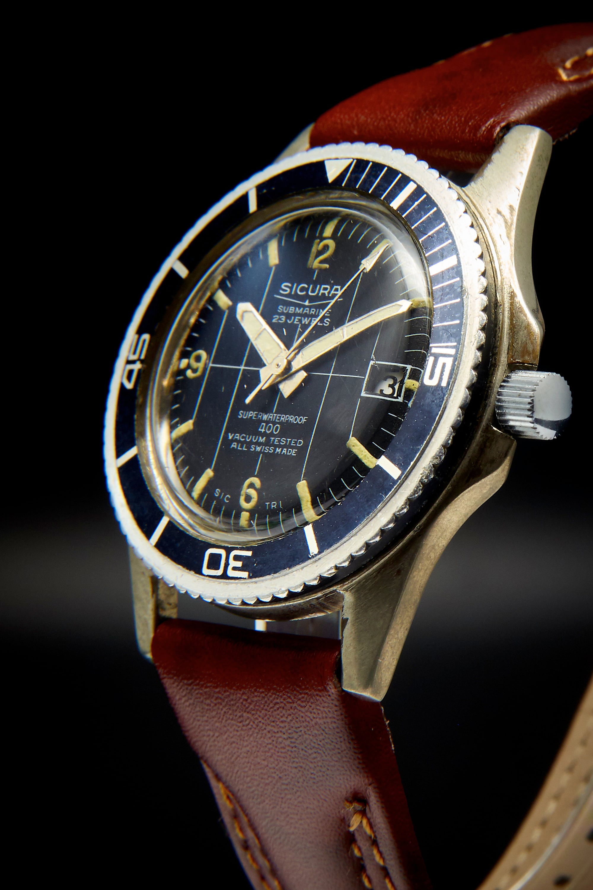 sicura watch