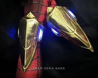 ウェブシューター（X2）ペア アイアンスパイダーLED / スパイダーマン
