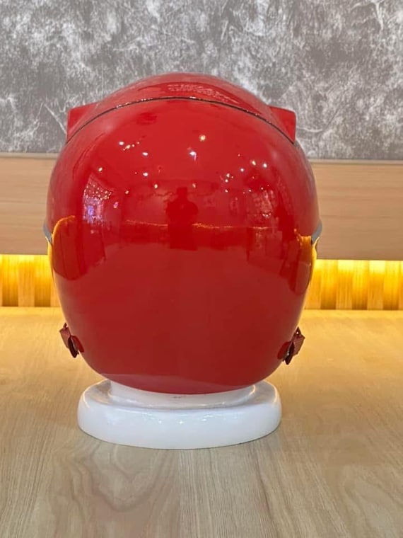 室内保管。HOLY STAR レッド 16インチ相当 ヘルメット付き レッドバスターレッドレンジャー。ビーストモーファーのヘルメットより