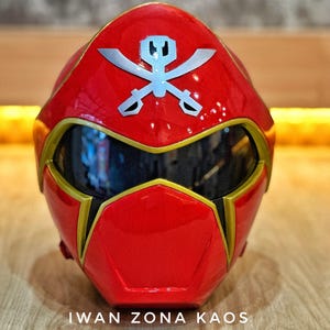 Casque power rangers super megaforce / gokai rouge rouge