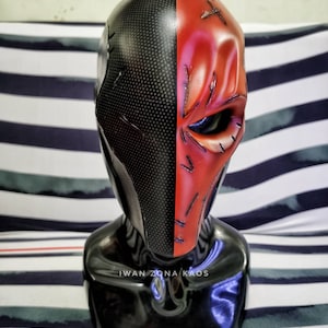 Deathstroke helmet Battle damage / deathstroke mask / arkham night