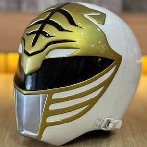 White ranger mmpr helmet (free shipping)