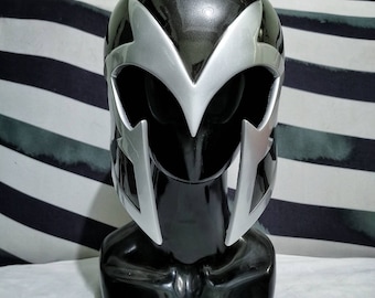 グレーのマグニートーヘルメット / X-MEN / X-MEN ファーストクラス