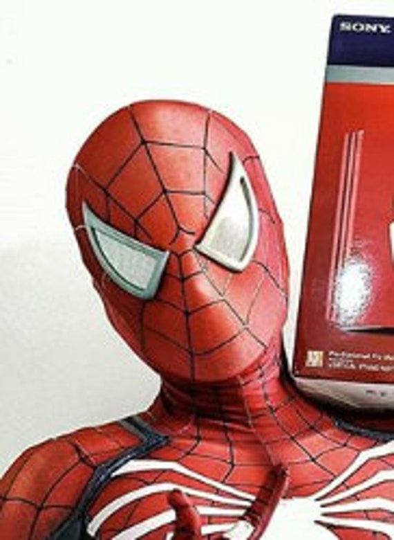Spiderman Raimi faceshell en witte lenzen - Etsy Nederland
