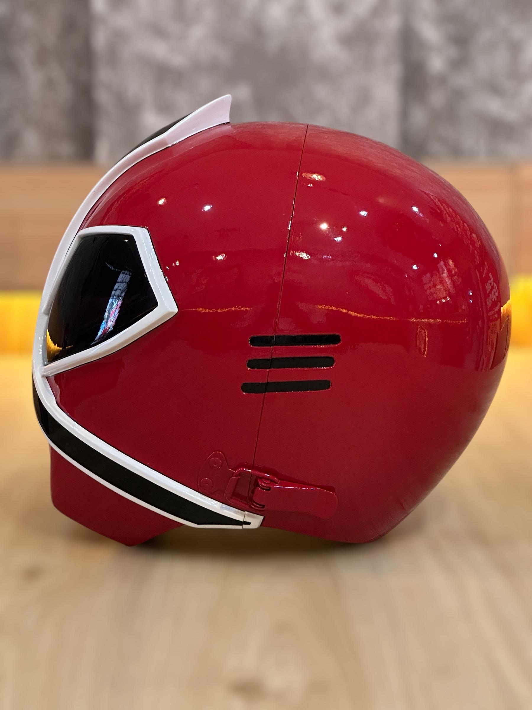 パワーレンジャーの赤いサムライヘルメット / 赤い侍戦隊シン