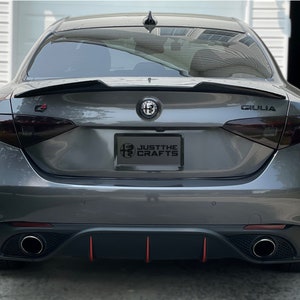 Alfa Romeo Giulia Diffuser Stripe Decals (2.0L)