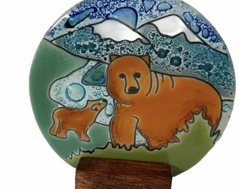 Handmade Fused Glass Disk Figure suncatcher Brown Bear and Cub Wood Stand 3"