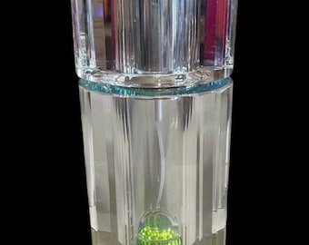 Frasco de perfume en spray de cristal pesado con base arcoíris, impresionante, de 15 cm (6 pulgadas). Nuevo, sin usar.