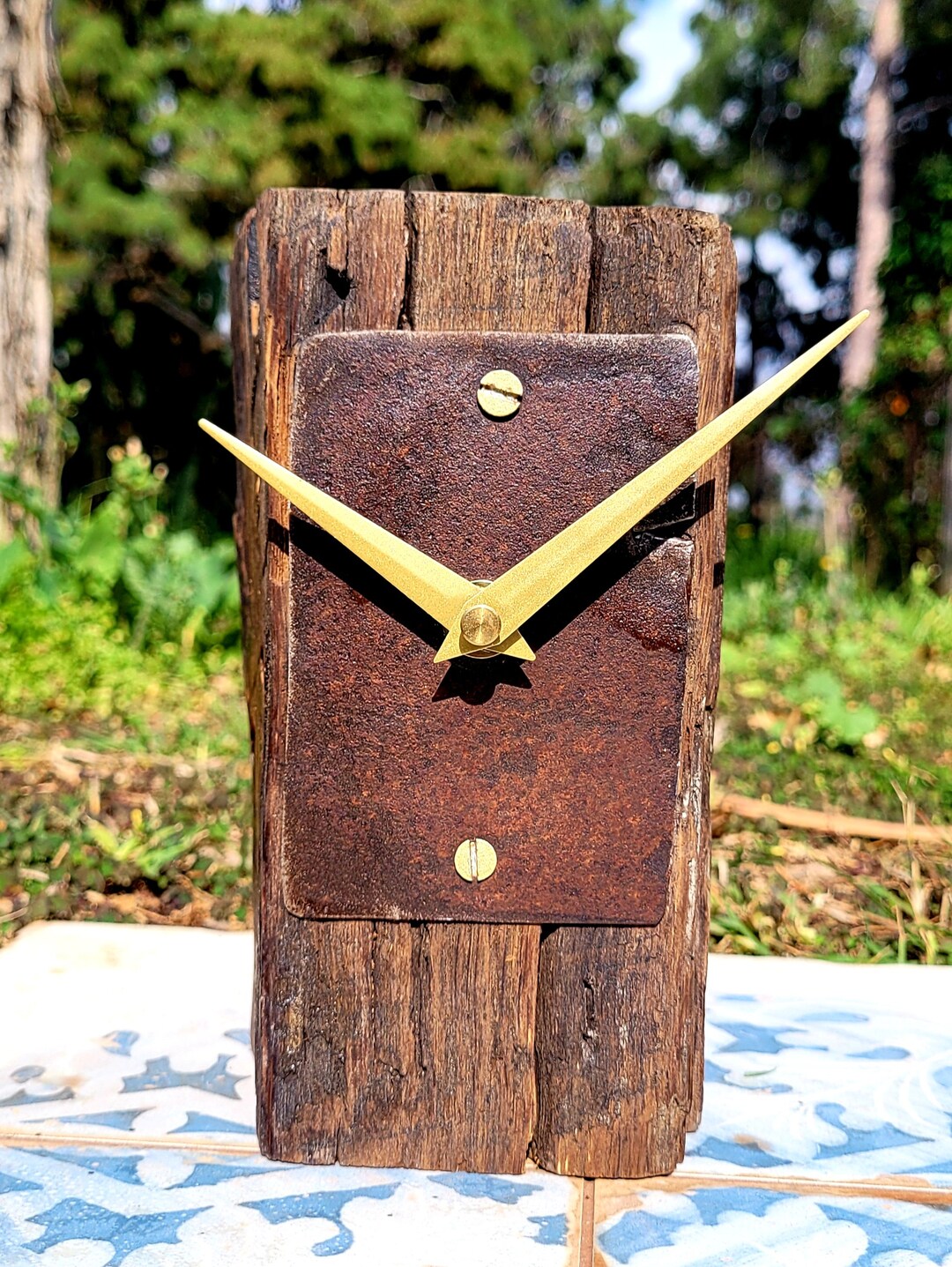 Oak Wood Rustic Table Clock Reclaimed From an 100 Elyear Old Carpenter