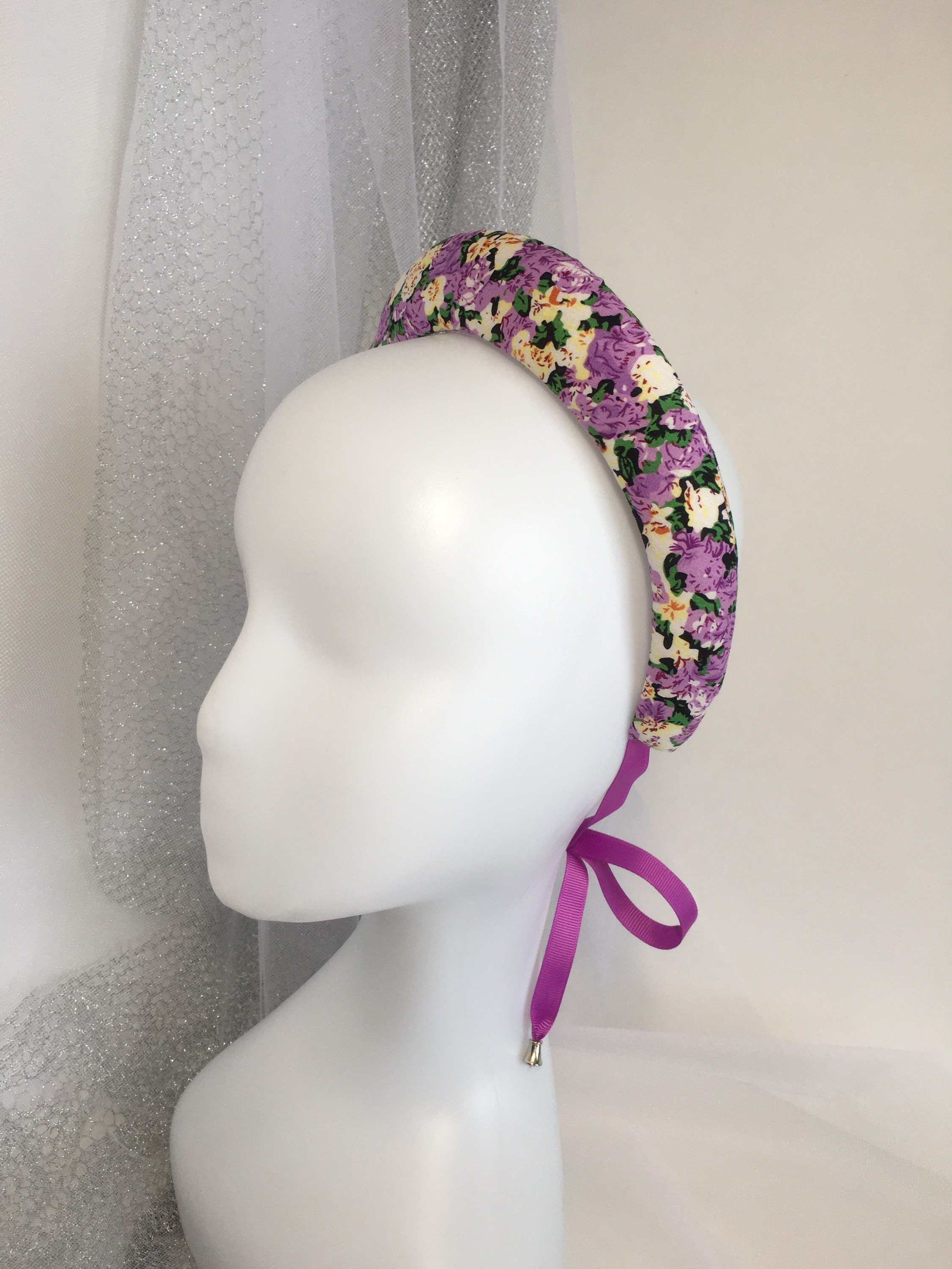 Kokoshniktiara handmade in the Russian style. Etsy