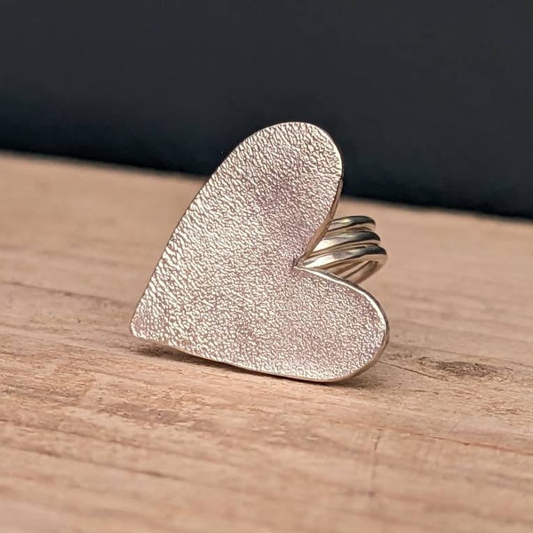 Large Reticulated Silver Heart Ring.