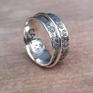 The ultimate anxiety spinner ring.