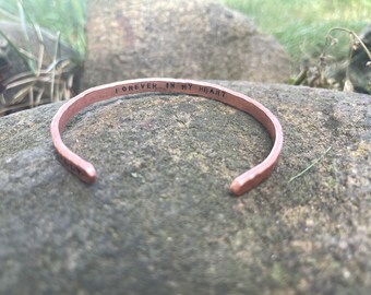 Por siempre en mi corazón: brazalete conmemorativo para condolencias y recuerdos, en honor a la pérdida de mamá o papá.