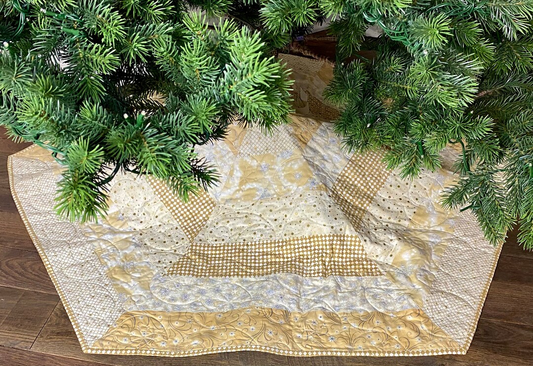 Quilted Christmas Tree Skirt 51 Tree Skirt Gold and White Christmas