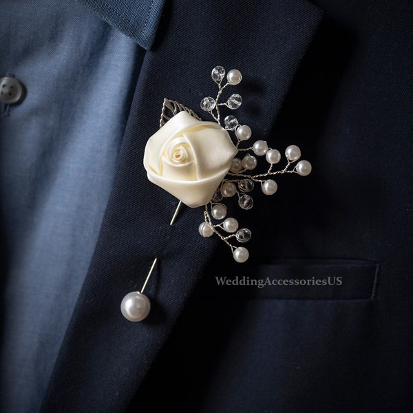 Ivory Boutonniere, Silver Boutonniere, Wedding Boutonniere, Winter Boutonniere, Ivory Brooch Boutonniere, Ivory Wedding